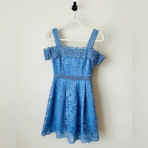 Francesca’s Off the Shoulder Lace Dress - NWT - Size XS - Picture 1 of 13